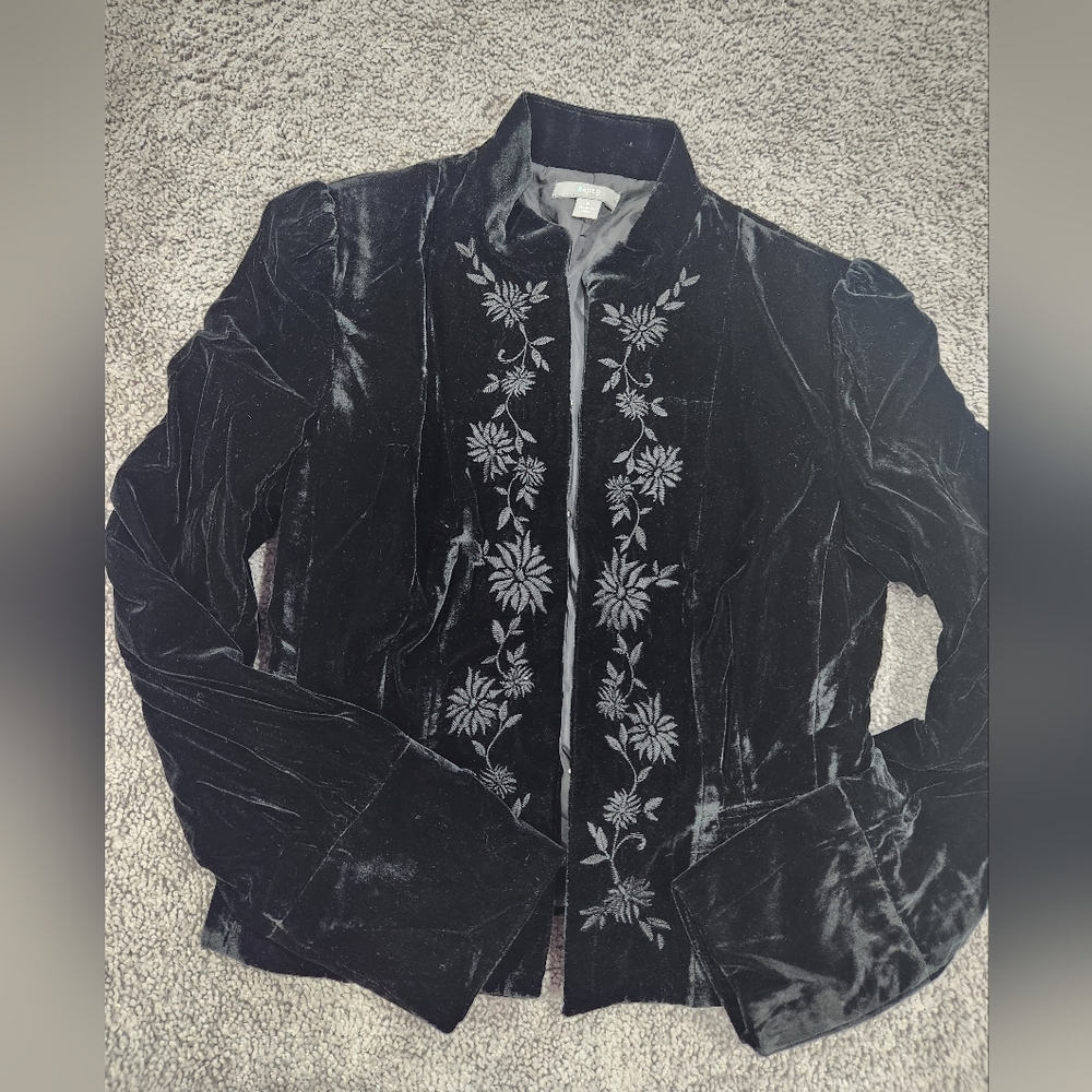 Apt.9 womens 6 black velour blazer